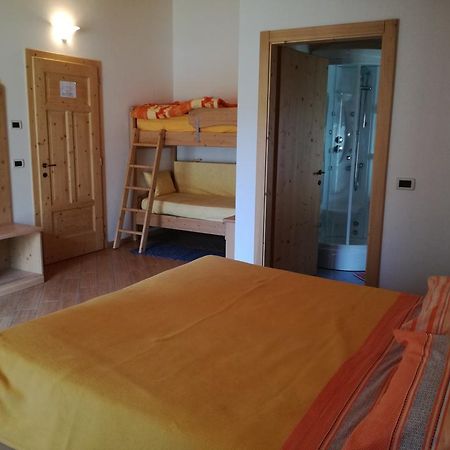 Agriturismo Le Cavade 켐브라 외부 사진