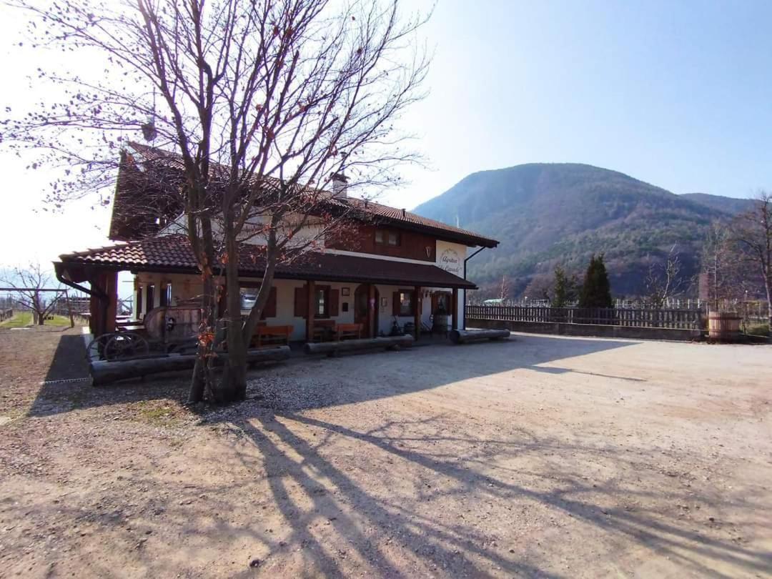 Agriturismo Le Cavade 켐브라 외부 사진