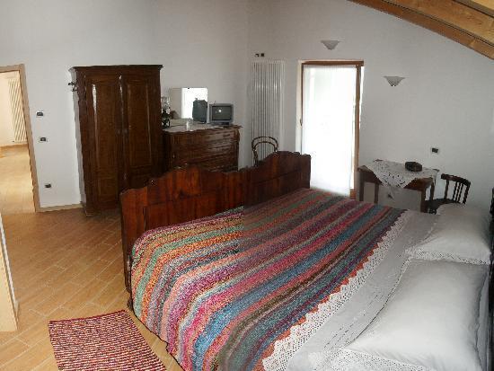 Agriturismo Le Cavade 켐브라 외부 사진