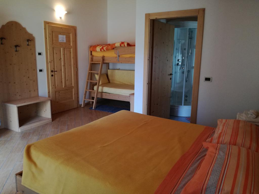 Agriturismo Le Cavade 켐브라 외부 사진